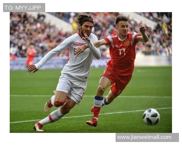 北京羽毛球队在联合会杯中的默契配合与战术分析 北京羽毛球队在联合会杯中的默契配合与战术分析