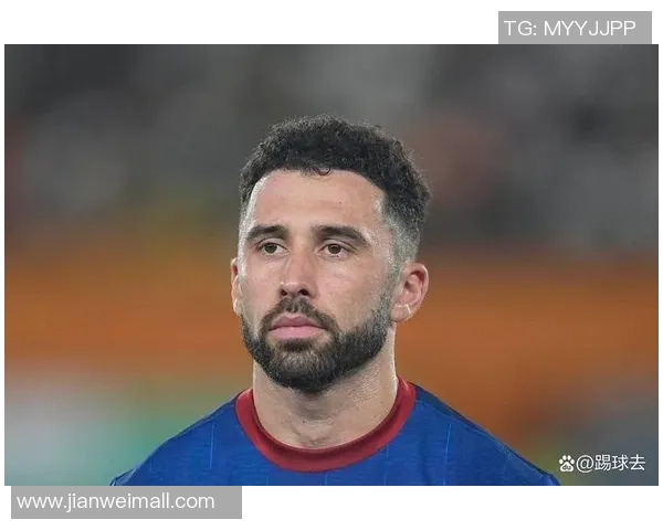 足球场上的美丽与魅力交融喜欢做美容的足球明星们的时尚之路 足球场上的美丽与魅力交融喜欢做美容的足球明星们的时尚之路